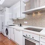 Bhost - The King Appartement *